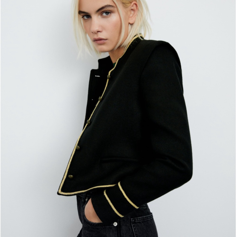 SOLD🥤 Zara Woman Textured Cropped Wool Blend Jacket Black Gold Buttons S NWT - Picture 4 of 16